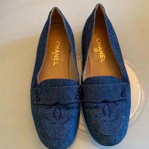Chanel denim flats.